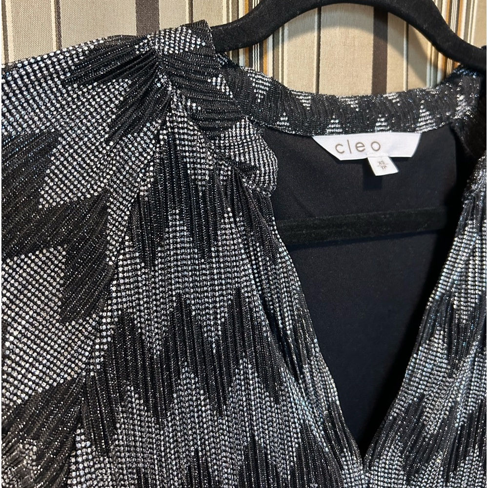Chevron print top